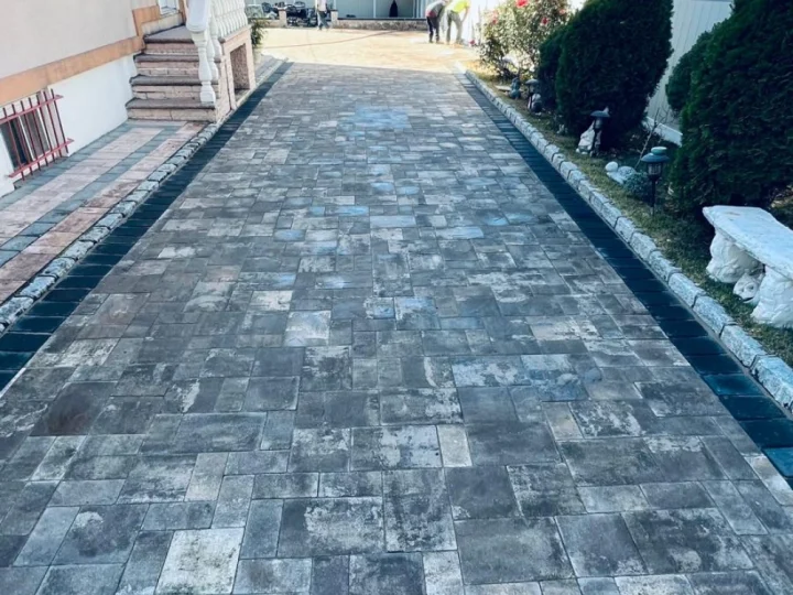 Interlocking Paver Driveway — RTJ Construction